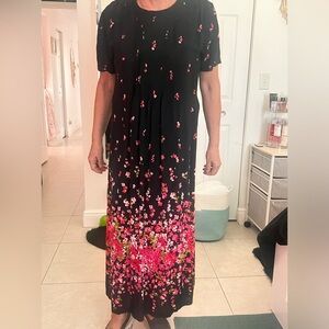 🌺 Beautiful long dress